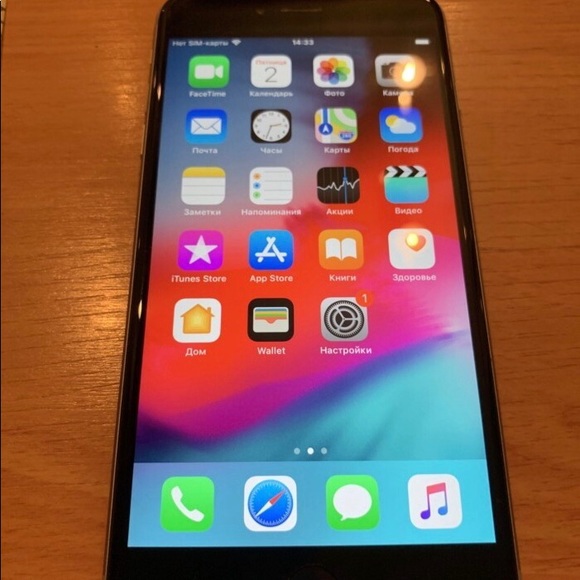 IPhone Grey 6s - Picture 2 of 2